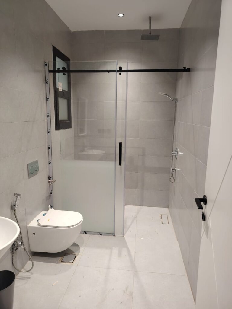 شركة تفصيل أبواب زجاج بالرياض 0558094070 - الشركة السعودية للخدمات المنزلية